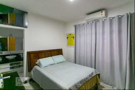 Quarto Suíte de casa para alugar com 3 quartos, 360m² em Santa Branca, Belo Horizonte