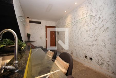 Sala de kitnet/studio para alugar com 1 quarto, 50m² em Guará Ii, Brasília