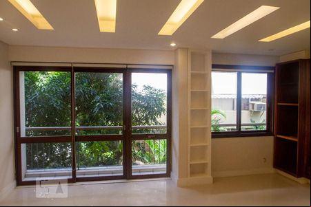 Sala de apartamento para alugar com 2 quartos, 102m² em Leblon, Rio de Janeiro