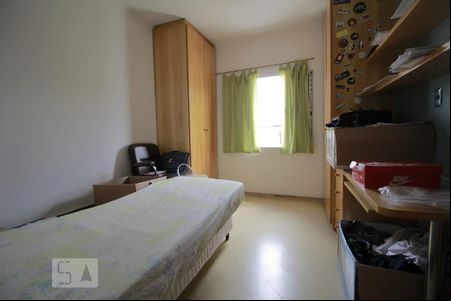 Quarto 2 de casa para alugar com 3 quartos, 120m² em Vila Yolanda, Osasco