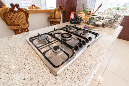 Detalhe da Cozinha de casa de condomínio para alugar com 3 quartos, 330m² em Alphaville, Santana de Parnaíba