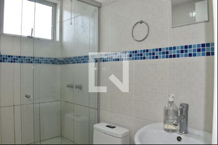 Banheiro de apartamento para alugar com 1 quarto, 50m² em Jardim Botânico, Curitiba