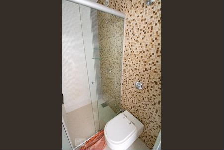 Banheiro de kitnet/studio à venda com 1 quarto, 40m² em Lourdes, Belo Horizonte