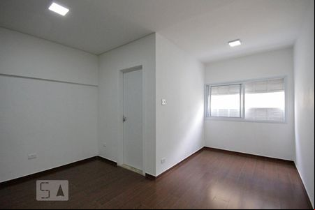 Studio de kitnet/studio para alugar com 1 quarto, 33m² em Centro, São Paulo