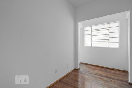 Sala de apartamento à venda com 1 quarto, 30m² em Floresta, Porto Alegre