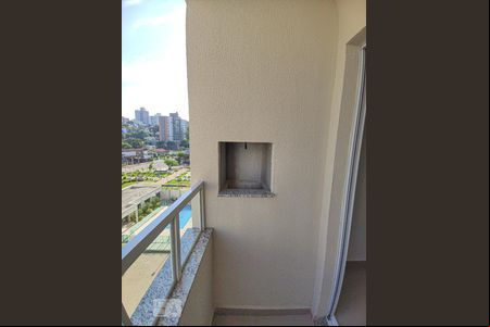 varanda churrasqueira  de apartamento para alugar com 1 quarto, 49m² em Vila Rosa, Novo Hamburgo