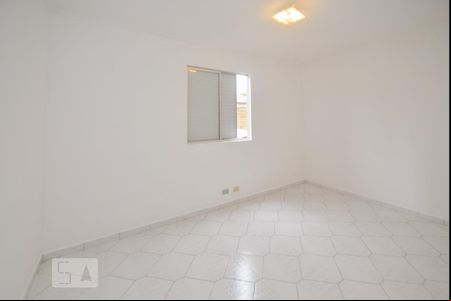 Quarto 1 de apartamento para alugar com 2 quartos, 50m² em Vila Rio de Janeiro, Guarulhos