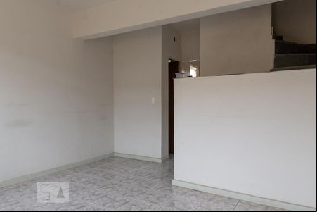 Casa de Condomínio para alugar com 2 quartos, 90m² em Santa Mônica, Belo Horizonte