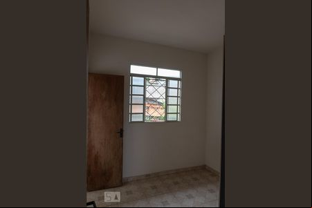 Casa de Condomínio para alugar com 2 quartos, 90m² em Santa Mônica, Belo Horizonte