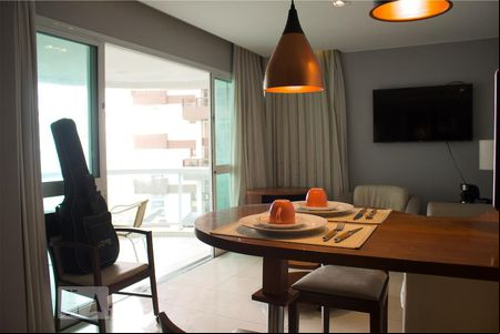 Detalhe Sala de kitnet/studio para alugar com 1 quarto, 60m² em Barra da Tijuca, Rio de Janeiro