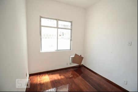 Quarto 1 de casa para alugar com 3 quartos, 130m² em Engenho de Dentro, Rio de Janeiro