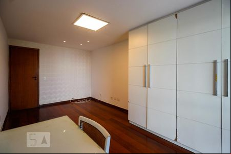 Quarto de apartamento à venda com 4 quartos, 250m² em Recreio dos Bandeirantes, Rio de Janeiro