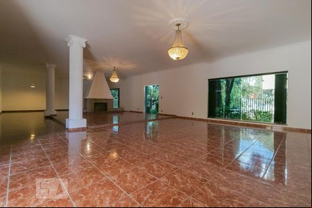Sala de casa para alugar com 4 quartos, 570m² em Parque Taquaral, Campinas