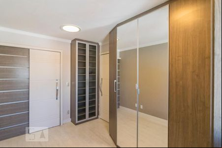 Closet de apartamento para alugar com 2 quartos, 89m² em Vila São Pedro, Santo André