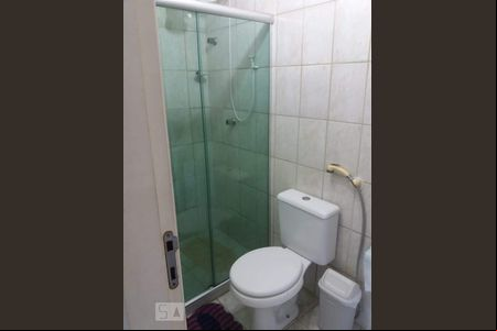 Banheiro Suíte / Social de apartamento para alugar com 2 quartos, 60m² em Largo da Batalha, Niterói
