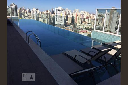 Área comum - Piscina de apartamento para alugar com 2 quartos, 70m² em Setor Bueno, Goiânia