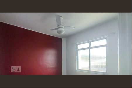 Sala de apartamento para alugar com 1 quarto, 54m² em Irajá, Rio de Janeiro