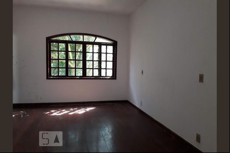 Casa à venda com 4 quartos, 466m² em Vila da Serra, Nova Lima