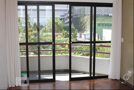 Sala de apartamento para alugar com 3 quartos, 83m² em Vila Andrade, São Paulo