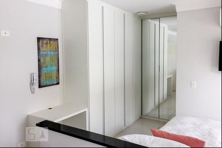 Quarto de kitnet/studio à venda com 1 quarto, 36m² em Vila Augusta, Guarulhos