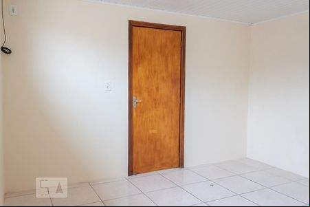 Quarto 1 de casa para alugar com 2 quartos, 72m² em Guajuviras, Canoas