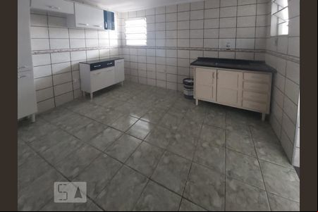 Cozinha de casa para alugar com 1 quarto, 40m² em Vila Tiradentes, São Paulo