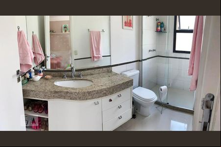 Banheiro Suíte 1 de apartamento para alugar com 3 quartos, 146m² em Jardim Panorama, São Paulo