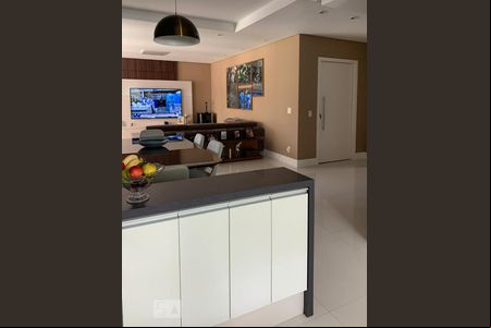 Sala de apartamento para alugar com 3 quartos, 146m² em Jardim Panorama, São Paulo