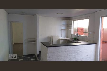 Cozinha de casa para alugar com 1 quarto, 100m² em Cerâmica, São Caetano do Sul