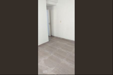 Quarto de casa para alugar com 1 quarto, 100m² em Cerâmica, São Caetano do Sul