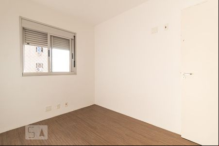 Dormitório de apartamento à venda com 2 quartos, 51m² em Jardim Itu Sabará, Porto Alegre