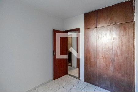 Quarto 1 de apartamento para alugar com 2 quartos, 70m² em Floramar, Belo Horizonte