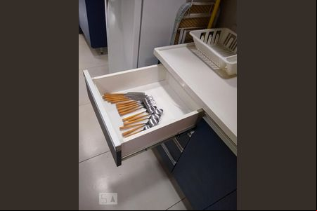 Cozinha de apartamento para alugar com 1 quarto, 32m² em Ipanema, Rio de Janeiro