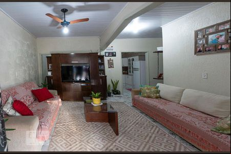 Sala de casa à venda com 3 quartos, 144m² em Santos Dumont, São Leopoldo