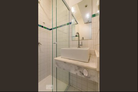 Banheiro de apartamento para alugar com 3 quartos, 75m² em Jardim Flamboyant, Campinas