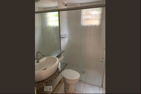 Banheiro de apartamento à venda com 2 quartos, 58m² em Paraisópolis, São Paulo