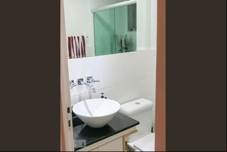 Banheiro de kitnet/studio à venda com 1 quarto, 39m² em Vila Augusta, Guarulhos