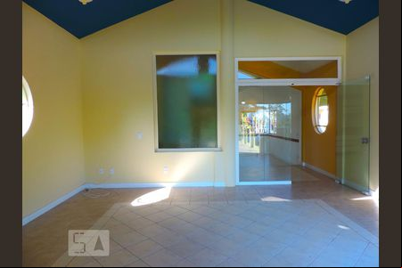 Sala de casa para alugar com 3 quartos, 373m² em João Paulo, Florianópolis