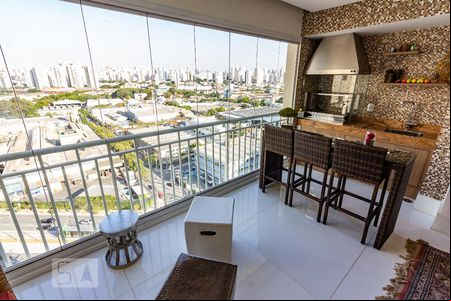 Varanda de apartamento para alugar com 3 quartos, 100m² em Água Branca, São Paulo