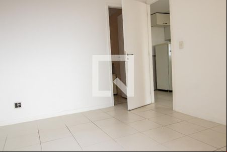 Quarto de apartamento à venda com 1 quarto, 50m² em Barra da Tijuca, Rio de Janeiro