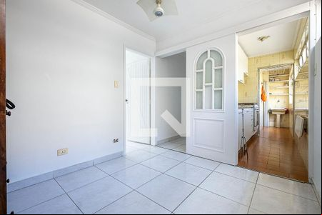 Sala de apartamento para alugar com 3 quartos, 68m² em Alto de Pinheiros, São Paulo