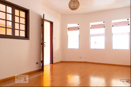 Sala de casa para alugar com 3 quartos, 165m² em Vila Curuçá, Santo André
