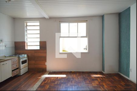 Sala de apartamento para alugar com 2 quartos, 48m² em Jardim Floresta, Porto Alegre