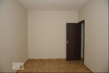 Quarto  de casa para alugar com 1 quarto, 74m² em Taquara, Rio de Janeiro