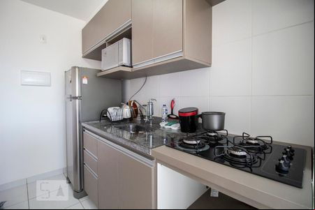 Cozinha de apartamento para alugar com 1 quarto, 31m² em Água Branca, São Paulo