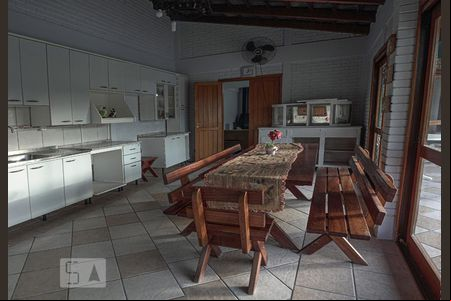 Salão de Festas de casa para alugar com 4 quartos, 305m² em Morro do Espelho, São Leopoldo