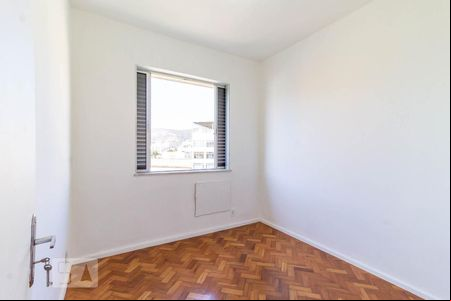 Quarto 1 de apartamento para alugar com 3 quartos, 64m² em Méier, Rio de Janeiro