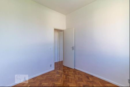 Quarto 1 de apartamento para alugar com 3 quartos, 64m² em Méier, Rio de Janeiro