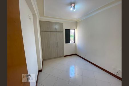 Quarto 02 de apartamento à venda com 2 quartos, 72m² em Mansões Santo Antônio, Campinas