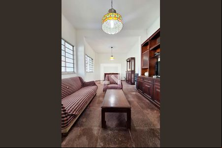 Sala de casa à venda com 4 quartos, 169m² em Santa Rosa, Niterói